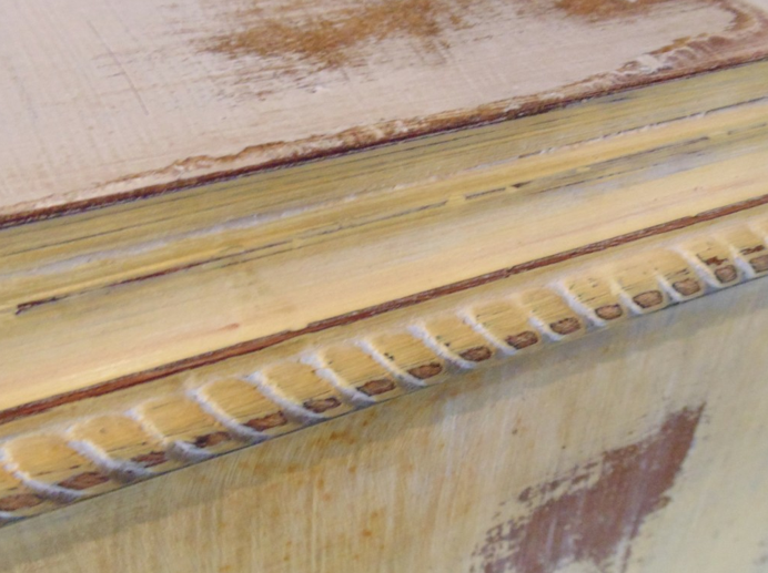 How To Fix Bleed Through when Chalk Painting Furniture